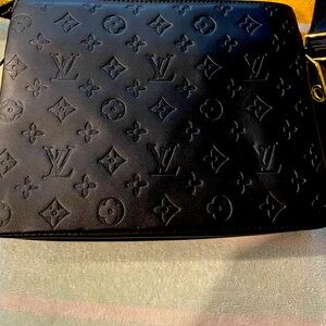 Beautiful signature leather bag